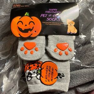 NWT Gina Group Happy Halloween matching kid and pet socks size 10.-5